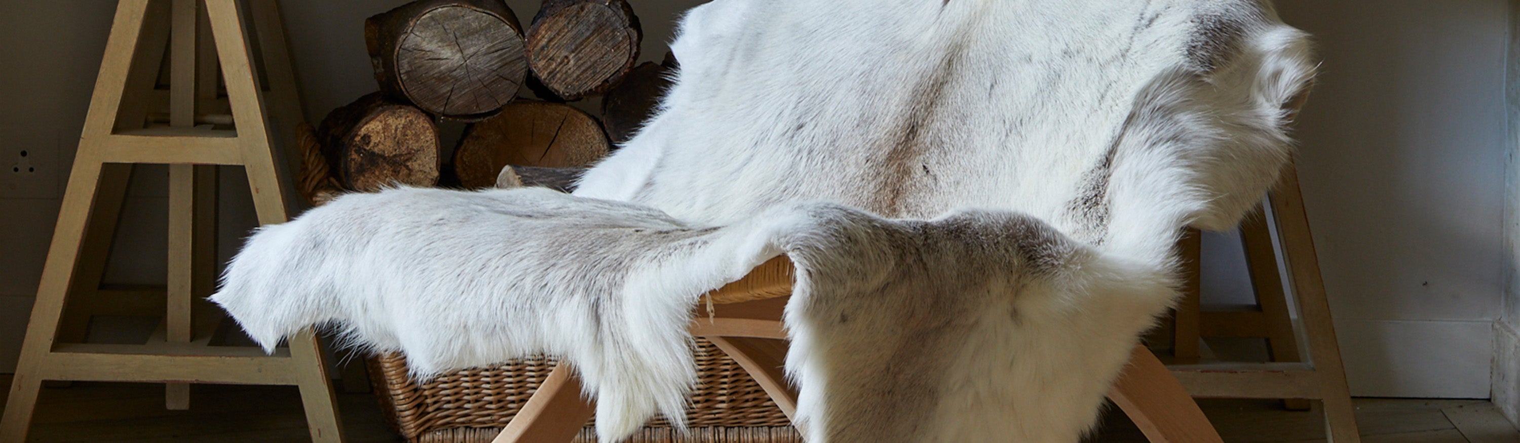 Reindeer hide blanket deals