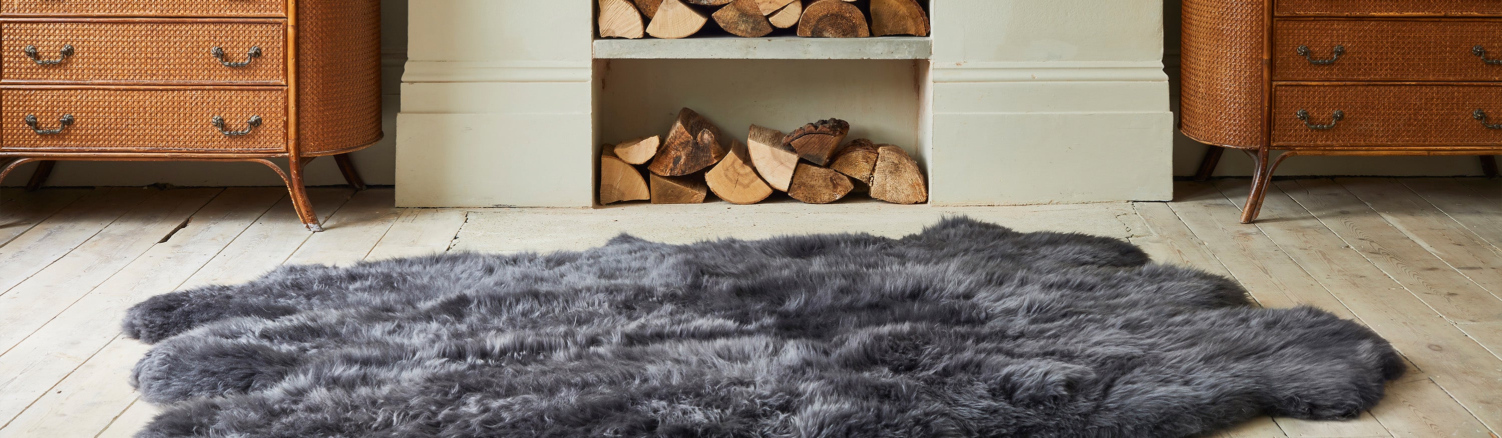 Large Sheepskin Rugs | Quatro Sheepskin Rugs | Hyde & Hare