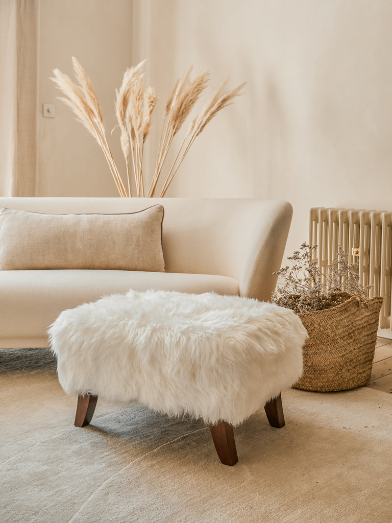 Sheepskin Stool Pure