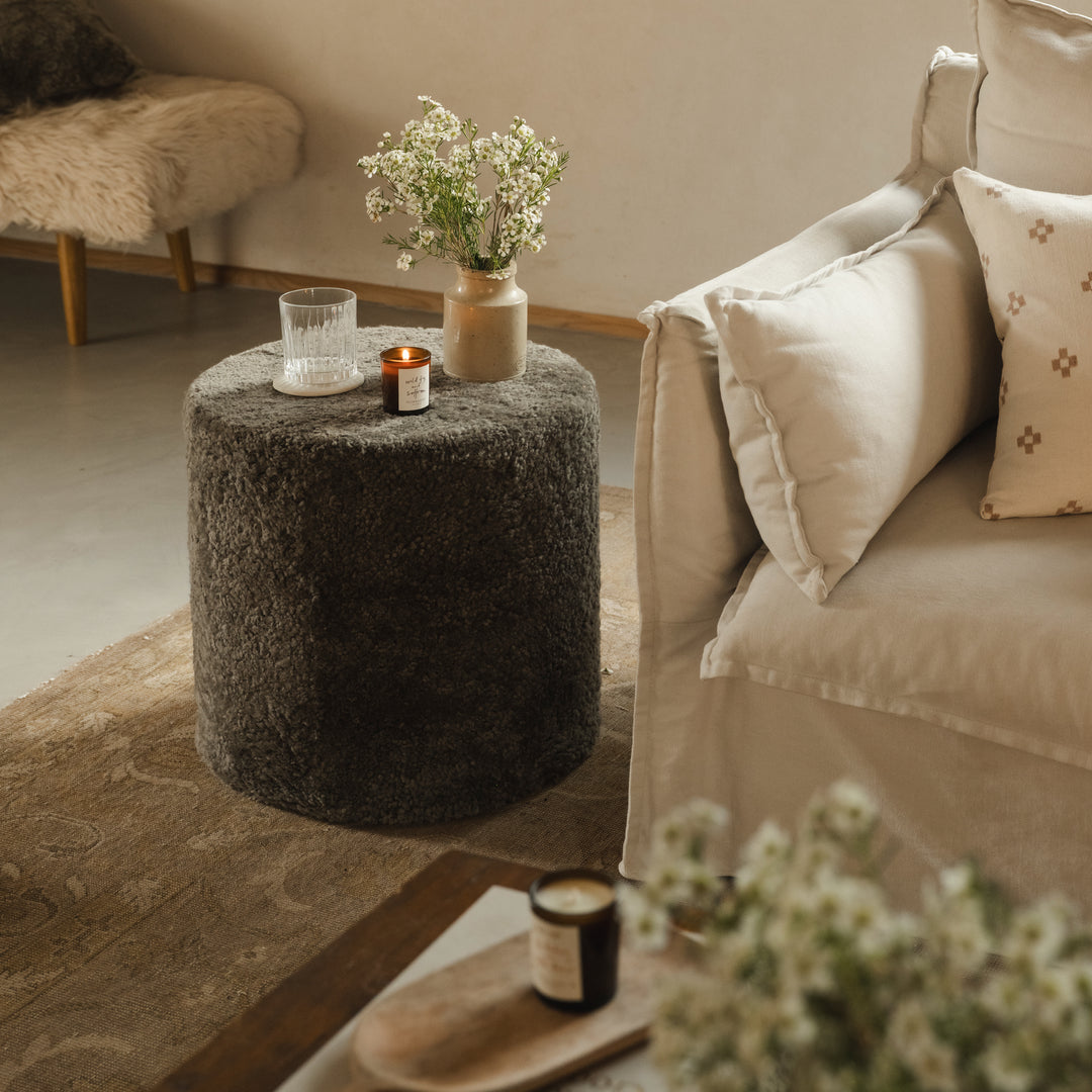 Square Sheepskin Pouffe - Cream – Hyde & Hare