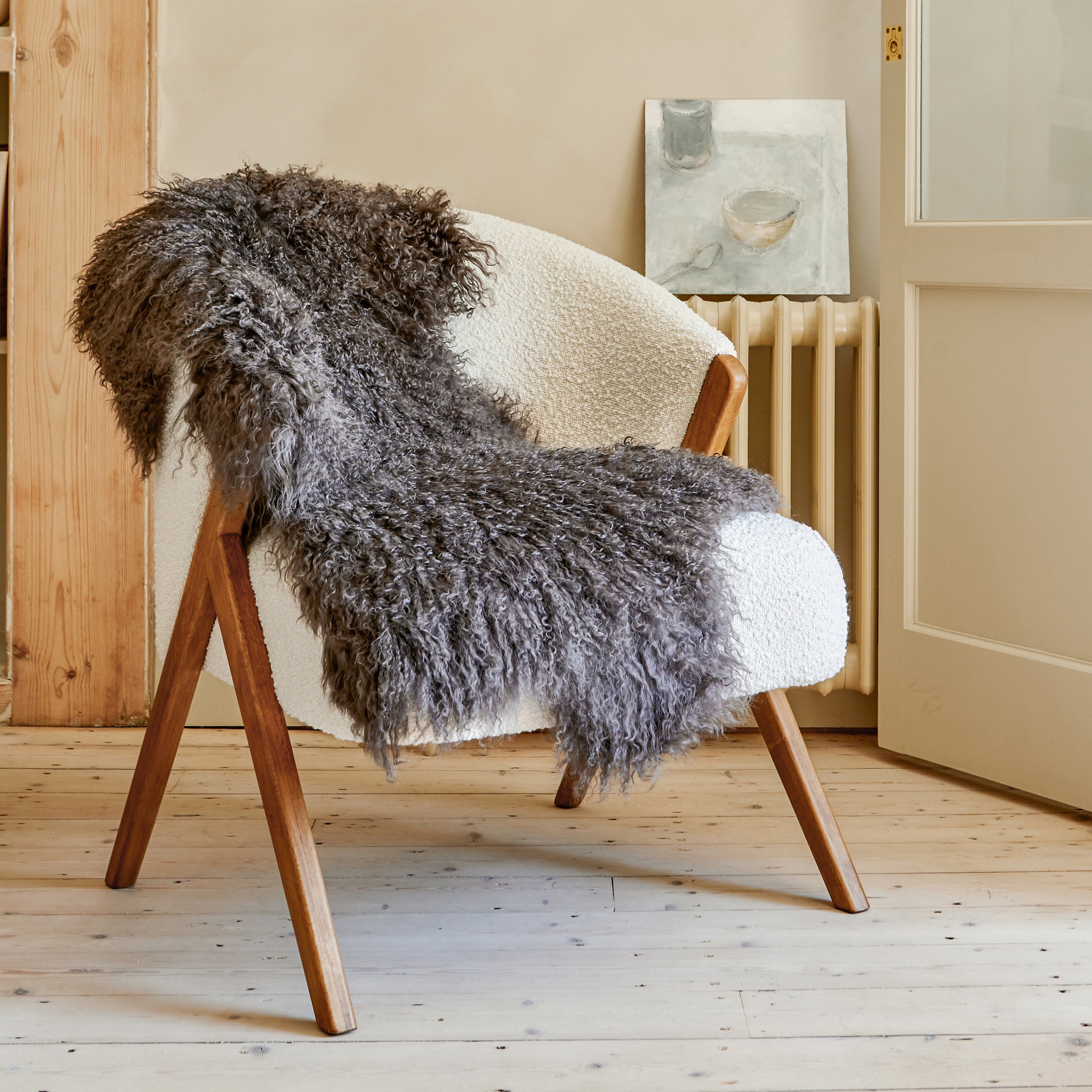 Tibetan Sheepskin Rug - Charcoal – Hyde & Hare