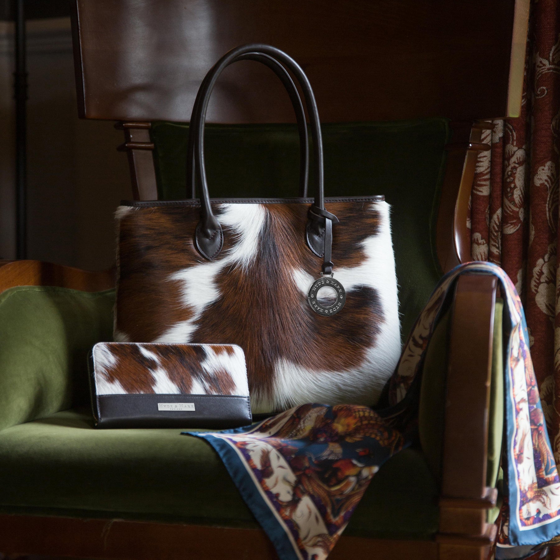 The Foxley Cowhide Handbag – Hyde Hare - Main Image